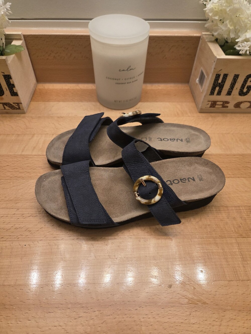 Naot Anabel Slide Sandals Navy Nubuck Tortoise Shell Buckle Womens Sz EU 38 US 7 - Picture 3 of 11